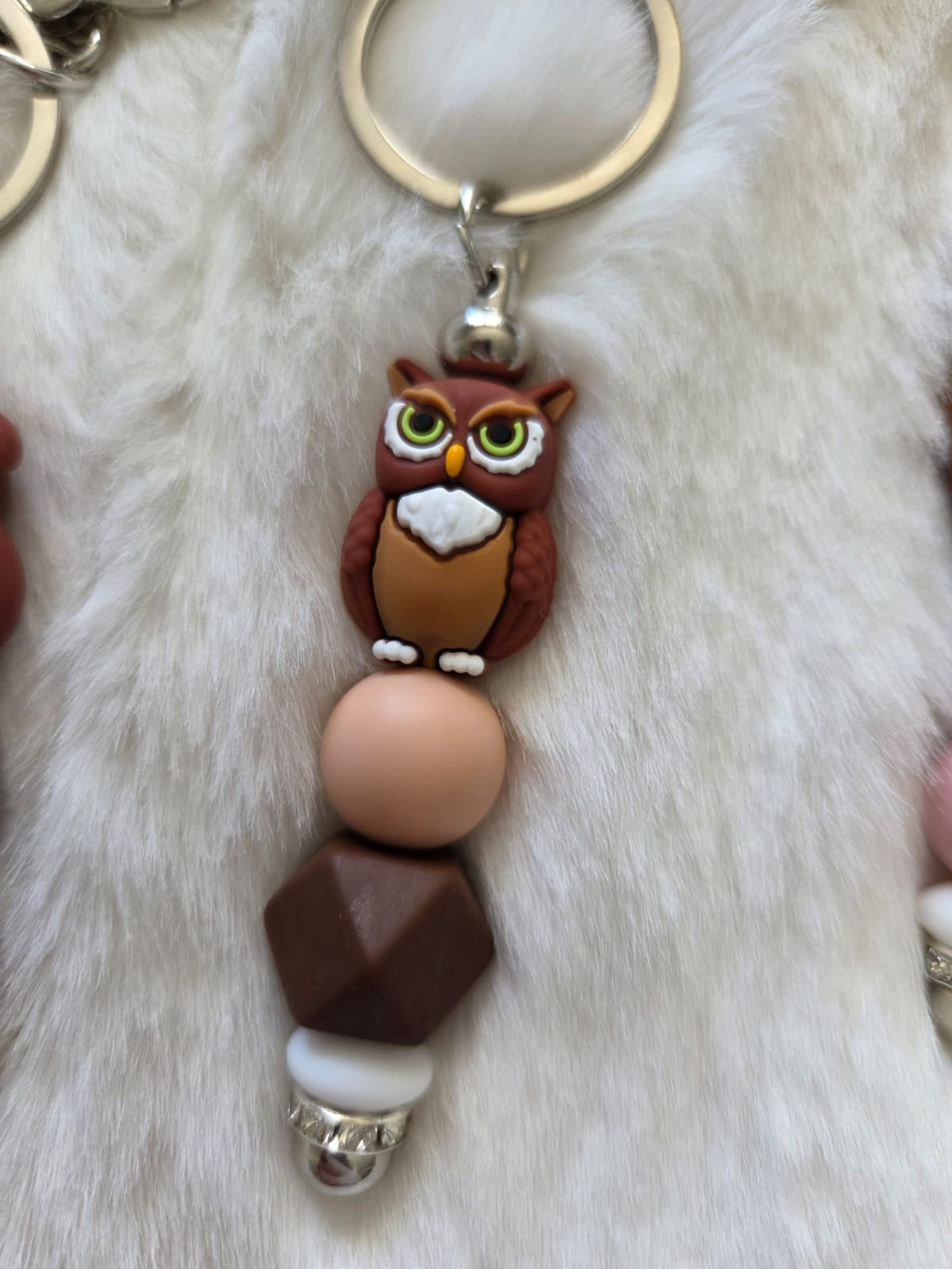 „Ein weiser Begleiter für deine Abenteuer! 🦉✨