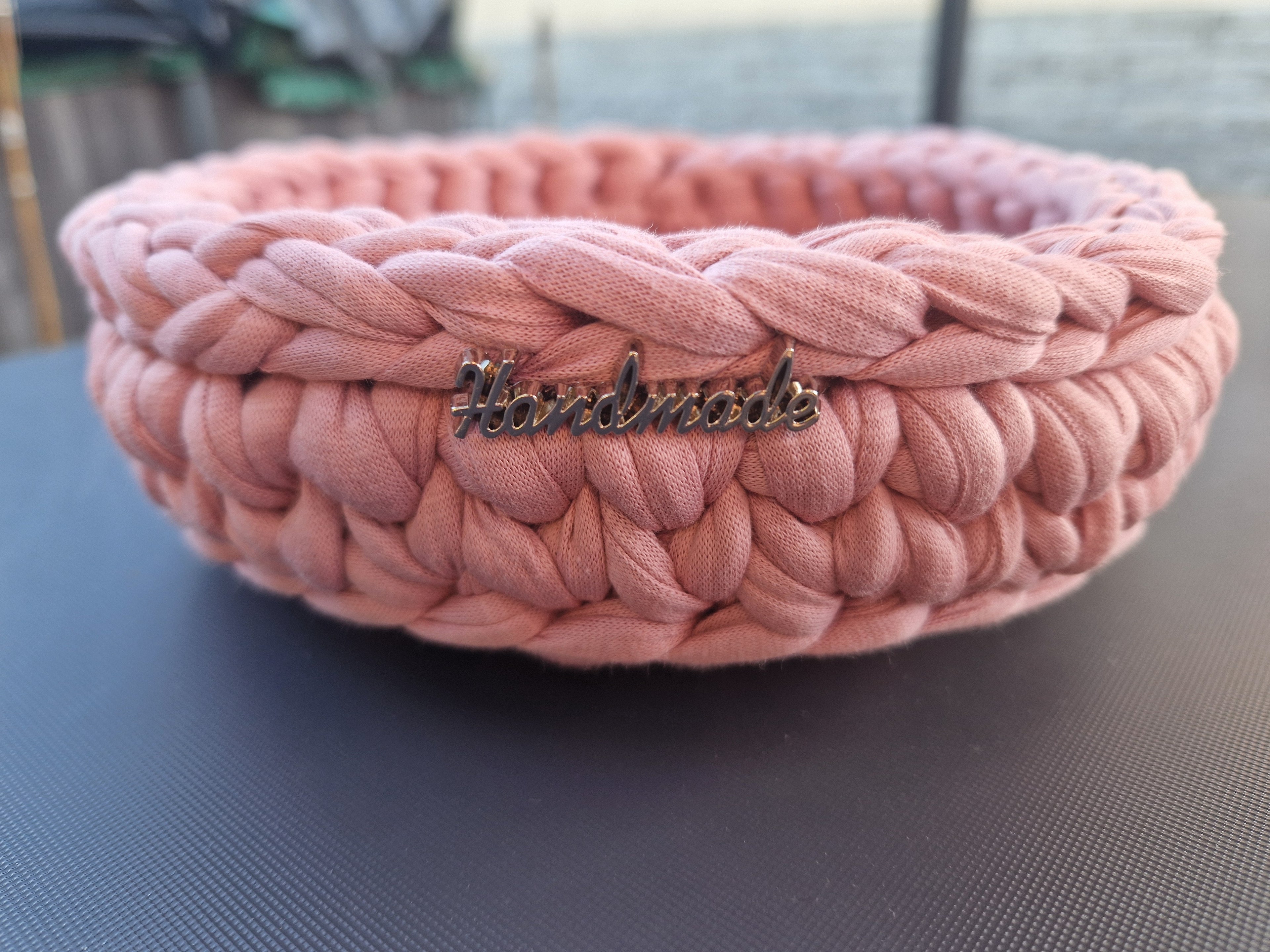 Zauberhafte Häkelkunst für dein Zuhause! 🧶🌸