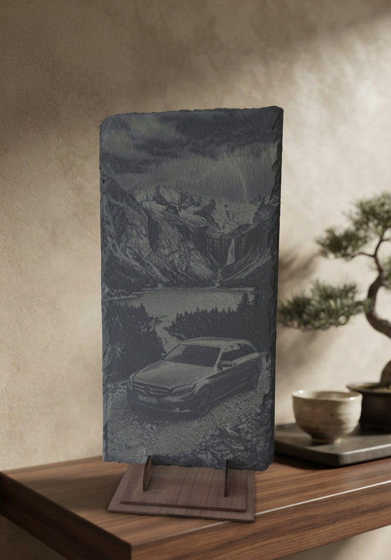 Personalisierte Schieferplatte (25 x 25 cm) – Dein Wunschmotiv nach Maß