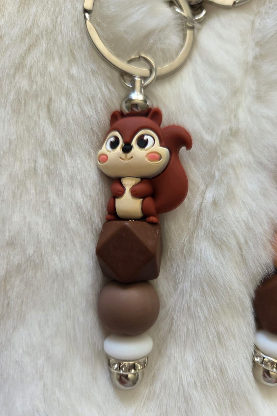 Eichhörnchen als Anhänger. 🐿️✨