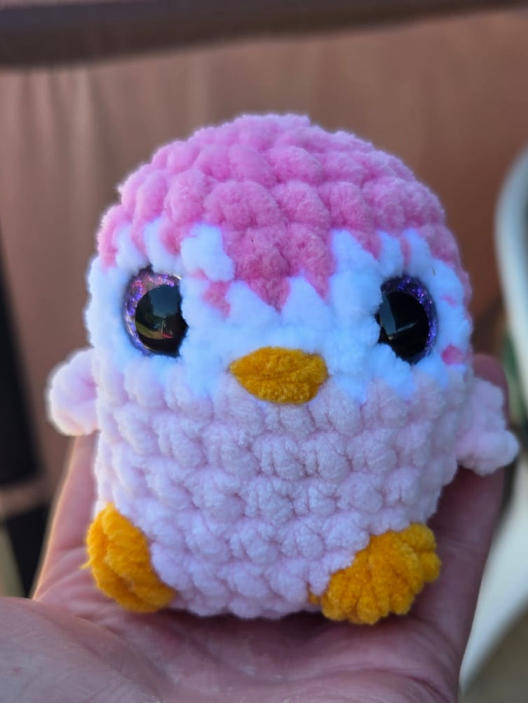 🐧 Süßer Häkel-Pinguin „Pia“ – Dein flauschiger Kuschelfreund